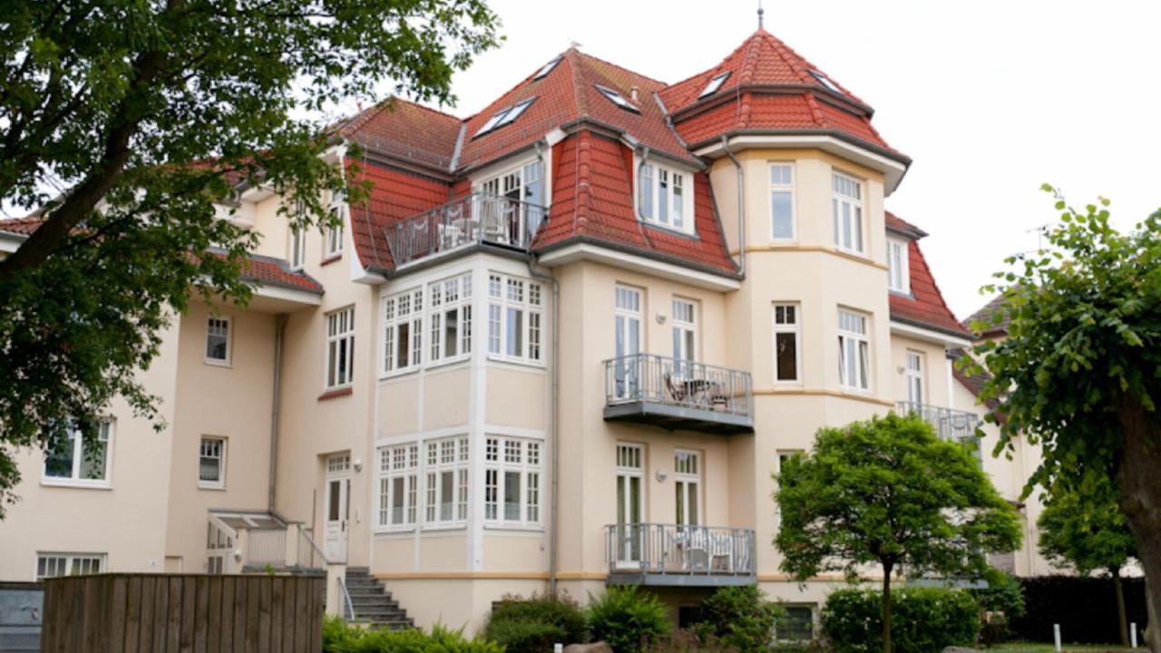 Villa Duene Mit Grosser Sonnenterrasse, Kamin, Wlan Und Tiefgarage Fuer 2-4 Personen Ostseebad Kühlungsborn Eksteriør bilde