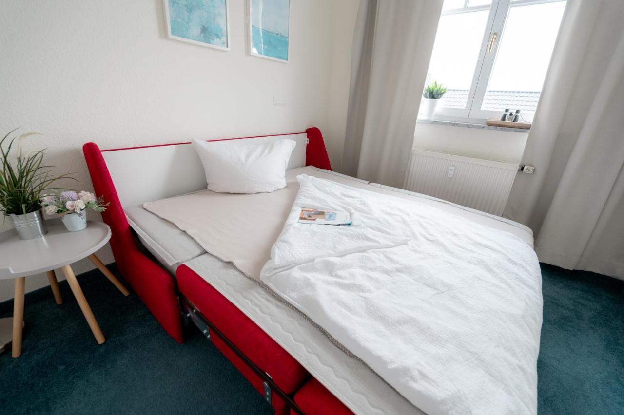 Villa Duene Mit Grosser Sonnenterrasse, Kamin, Wlan Und Tiefgarage Fuer 2-4 Personen Ostseebad Kühlungsborn Eksteriør bilde